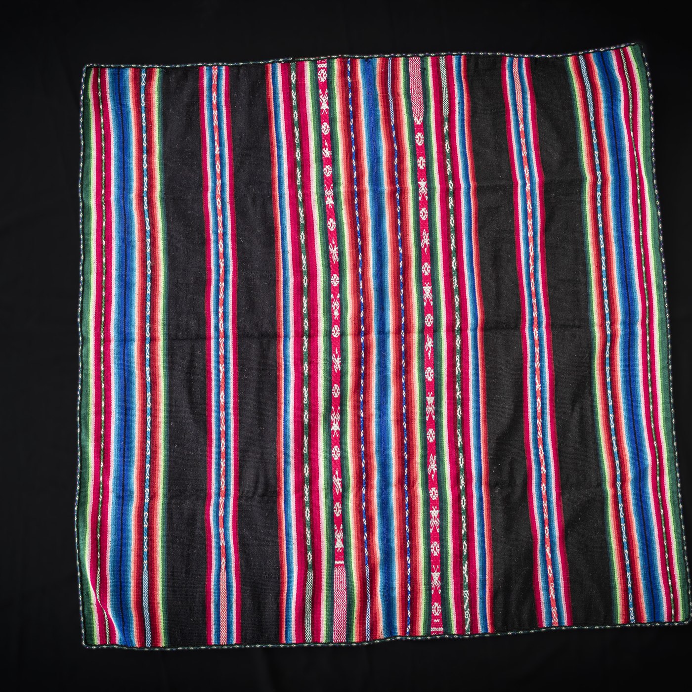 Awayo negro de la mama t'alla, Provincia Ingavi